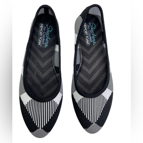 Skechers Women’s Cleo Knit Flats - Picture 2 of 9